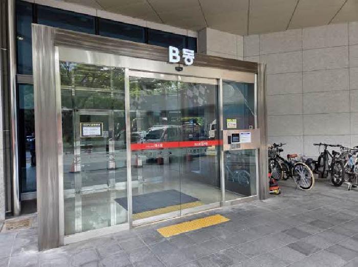 부산광역시 부산진구 부전동 537-9 더샵 센트럴스타 비동 9층903호 아파트 경매 사진 6