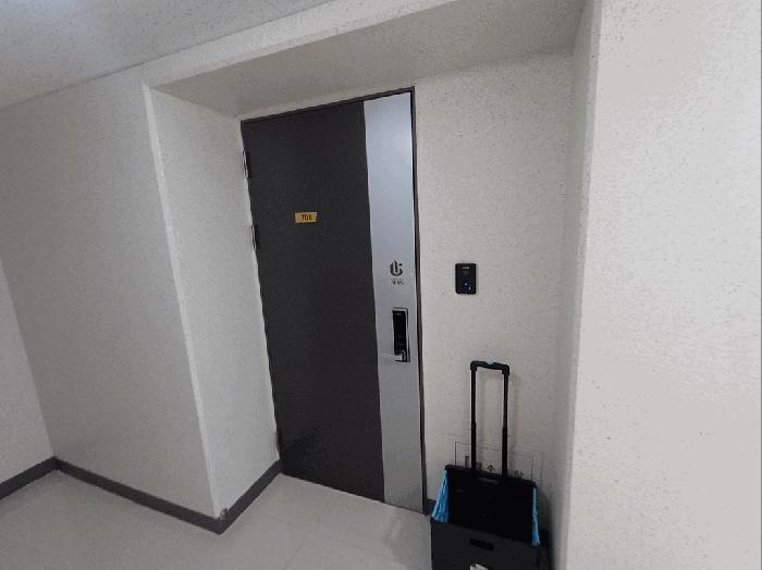 부산광역시 동구 초량동 1226 범양레우스 센트럴베이 102동 7층701호 아파트 경매 사진 1