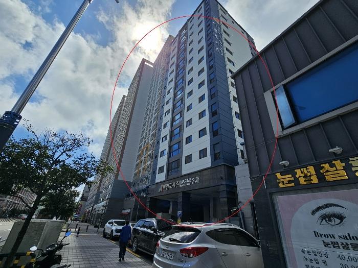 부산광역시 서구 충무대로241번길 5-28, 6층602호 (남부민동,마린포시즌2차주건축물제1동)구) 부산광역시 서구 남부민동 647-14 아파트 경매 사진 8