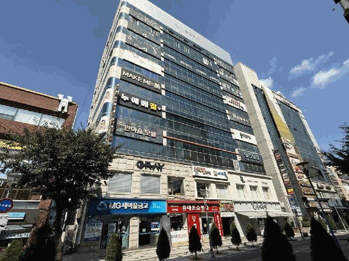 경상남도 창원시 성산구 용호동 73-15 한마음프라자 8층801호 근린상가 경매 사진 1