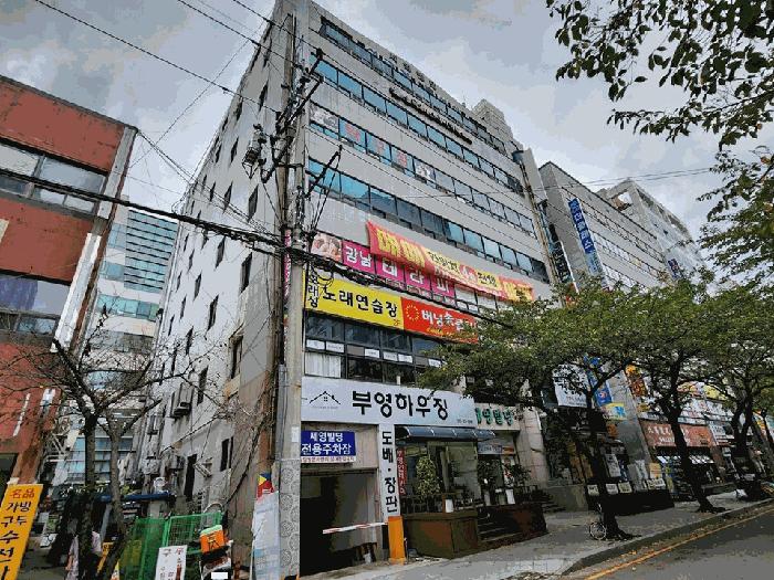 경상남도 김해시 내동 1142-3 7층701호 근린상가 경매 사진 2