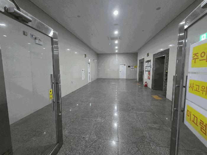 인천광역시 부평구 청천동 419-2 부평테크노타워 지1층비04호 아파트형공장 경매 사진 2