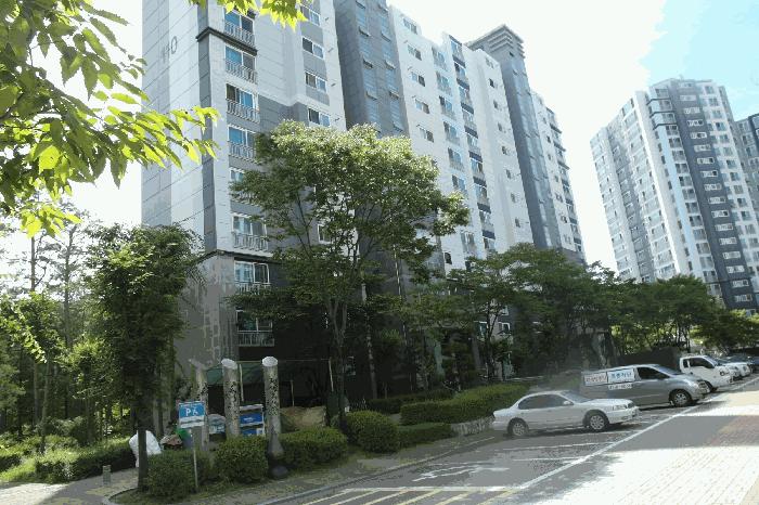 충청남도 계룡시 두마면 두계리 67 계룡더샵아파트 110동 4층401호 아파트 경매 사진 2