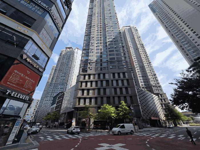 대구광역시 수성구 두산동 113 수성에스케이리더스뷰 106동 32층3203호 아파트 경매 사진 2