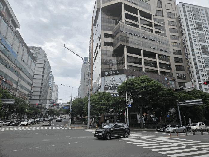 부산광역시 해운대구 좌동 1473-2 엘리움 3층311호 근린상가 경매 사진 2