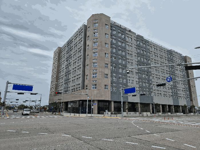 경기도 시흥시 정왕동 2697 시흥엠티브이웨이브파크리움주건축물제1동 1층107호 근린상가 경매 사진 1