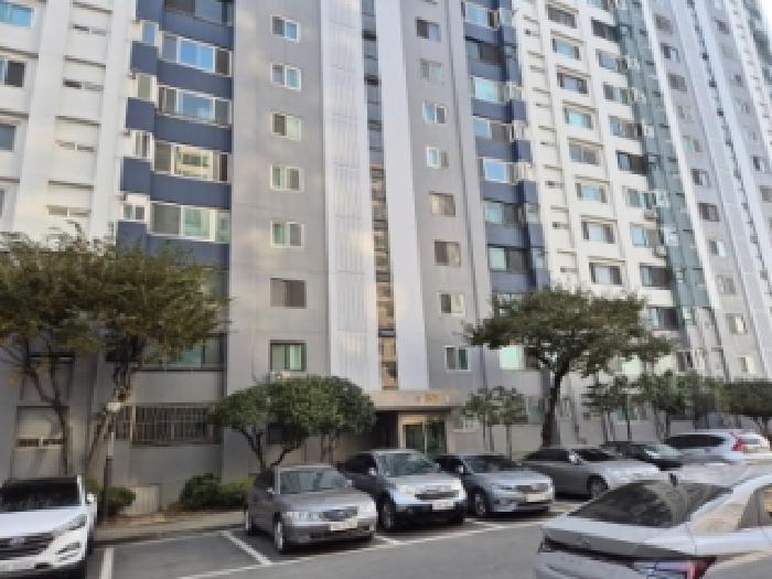 경상북도 경주시 동천동 702-12 우주로얄맨션 제301동 제1층 제104호 아파트 경매 사진 3
