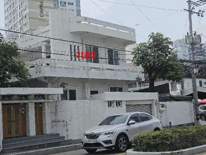 부산 연제구 근린주택