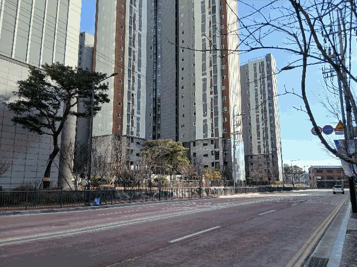 충청남도 천안시 동남구 청당동 1005 행정타운센트럴두산위브 107동 16층1604호 아파트 경매 사진 2