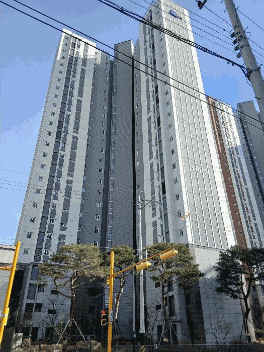 충청남도 천안시 동남구 청당동 1005 행정타운센트럴두산위브 107동 16층1604호 아파트 경매 사진 4