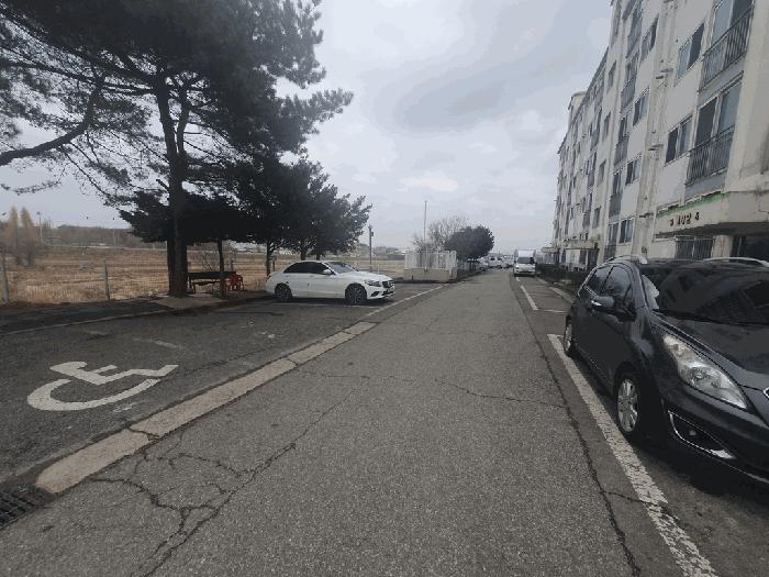 충청남도 당진시 신평면 거산리 430-1 봉학마을아파트 102동 2층206호 아파트 경매 사진 4