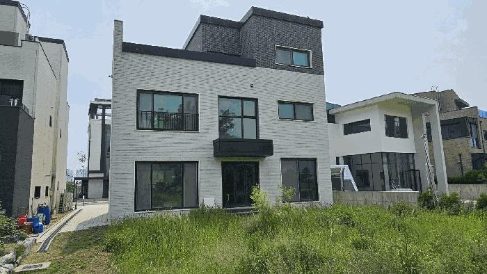 인천광역시 서구 청라동 8-5 주택 경매 사진 2