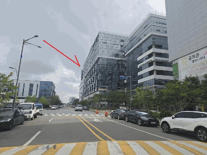 인천광역시 서구 청라동 202-3 청라더리브티아모지식산업센터 2층209호 아파트형공장 경매 사진 2