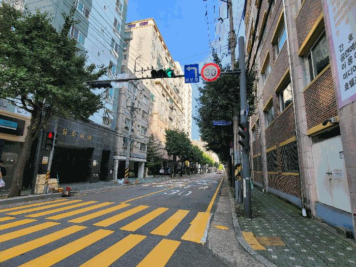 인천광역시 부평구 부평동 433-179 해피플러스 8층801호 다세대(빌라) 경매 사진 2