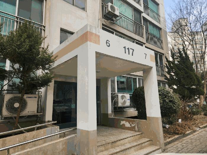 대전광역시 서구 갈마동 1418 큰마을아파트 117동 4층407호 아파트 경매 사진 2