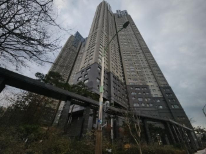 인천광역시 연수구 인천타워대로 253-25, 101동 17층1702호 (송도동,송도아트윈푸르지오)구) 인천광역시 연수구 송도동 33-1 아파트 경매 사진 9