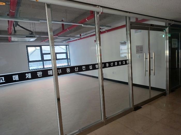 인천광역시 중구 월미로226번길 10, 3층 302호 (북성동1가,오션테라스)구) 인천광역시 중구 북성동1가 98-428 근린상가 경매 사진 3