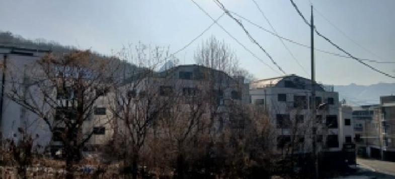 경기도 고양시 덕양구 흥국사길 40-10, 3층301호 (지축동,별빛캐슬라파즈(5단지)) 외 23개호 외 7필지 다세대주택 경매 사진 1