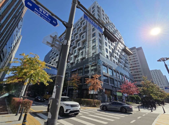 서울 송파구 문정동 652, 지2층비202호 (문정동,송파법조타운푸르지오시티) 근린상가 경매 사진 1
