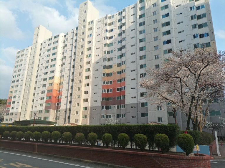 경남 밀양시 삼문동 15-1, 304동 3층307호 (삼문동,밀양대우아파트) 외 1필지 아파트 경매 사진 1