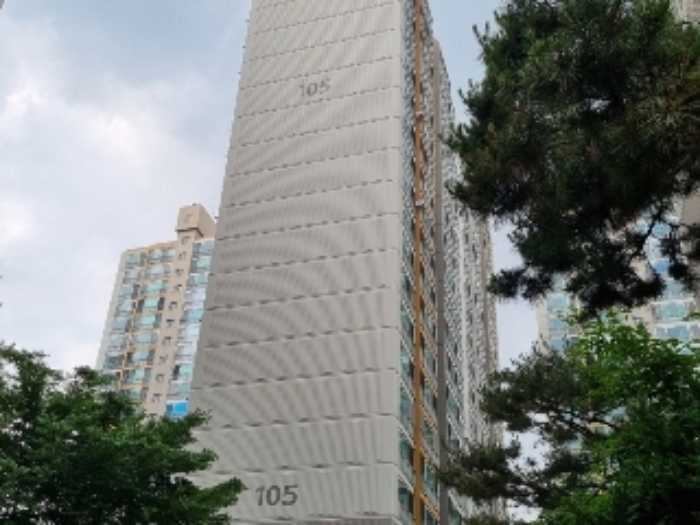 경기 안양시 동안구 평촌동 75-2, 105동 21층2103호 (평촌동,인덕원대우아파트푸른마을) 외 1필지 아파트 경매 사진 2