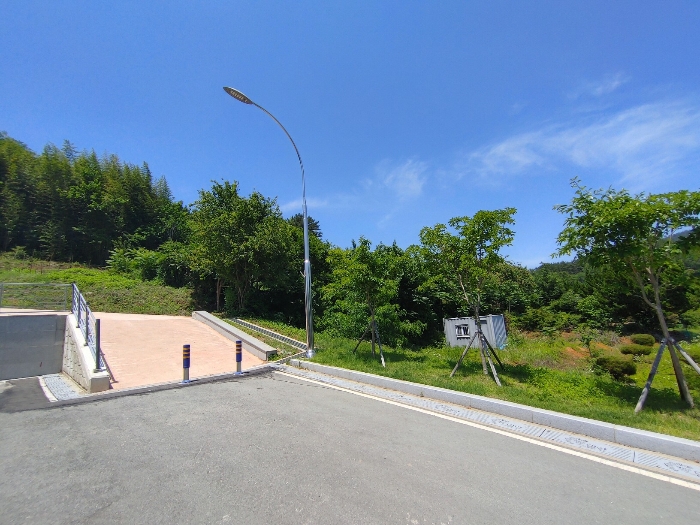 경상남도 밀양시 용평동 439-2 묘지 경매 사진 28
