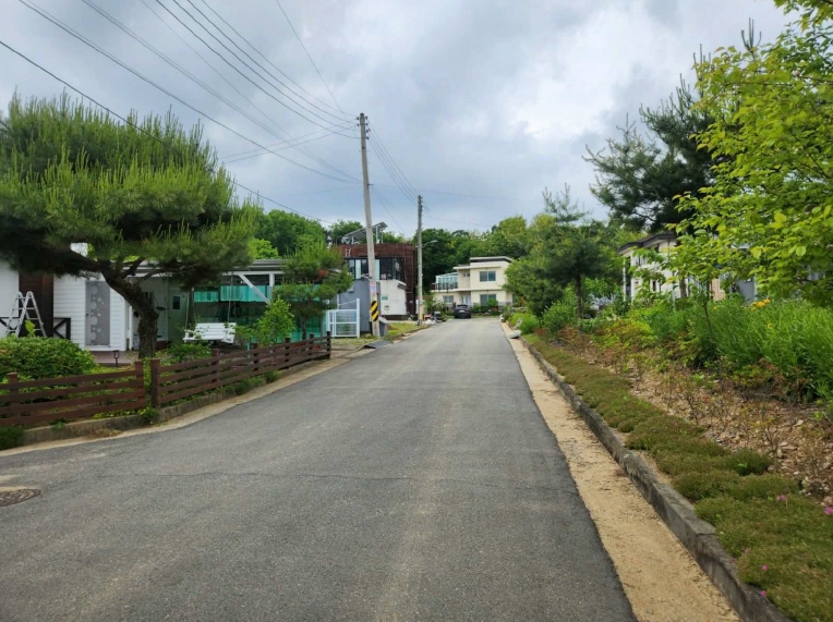 경기도 파주시 파주읍 봉서리 242-31 외 4필지 대지 경매 사진 3