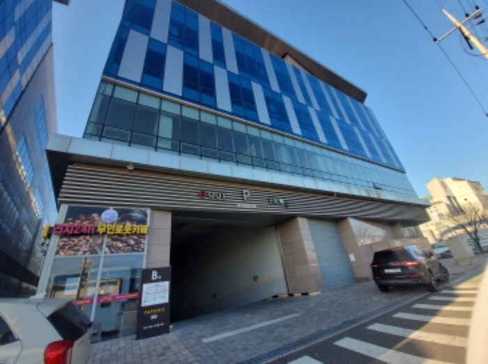 인천 중구 항동7가 49-32, 1층126호 (항동7가,인천국제수산물타운비동) 근린상가 경매 사진 1