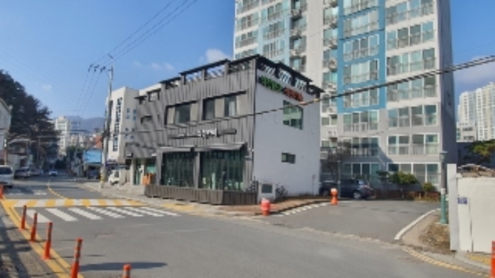 경상남도 창원시 마산회원구 석전동 260-14 이미지피렌체아파트 상가동 0호 근린상가 경매 사진 2