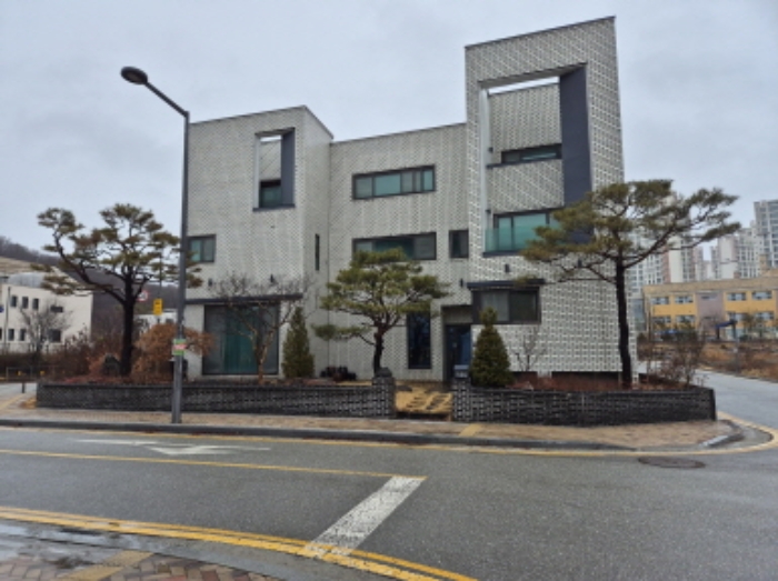세종특별자치시 고운동 1506 단독주택 경매 사진 2