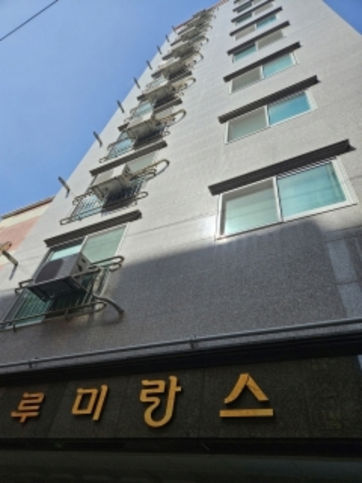 부산 동래구 온천동 1410-5, 5층502호 (온천동,루미랑스) 외 2필지 오피스텔(주거) 경매 사진 1