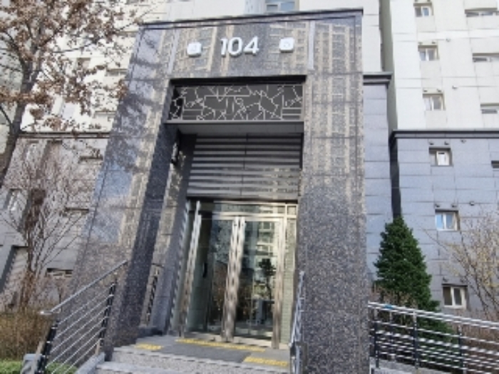 경기 안양시 동안구 관양동 1815, 104동 18층1804호 (관양동,평촌더샵센트럴시티) 아파트 경매 사진 4