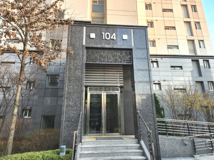경기 안양시 동안구 관양동 1815, 104동 18층1804호 (관양동,평촌더샵센트럴시티) 아파트 경매 사진 9