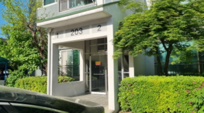 경기 남양주시 화도읍 창현리 745, 203동 1층102호 (창현두산아파트) 아파트 경매 사진 2
