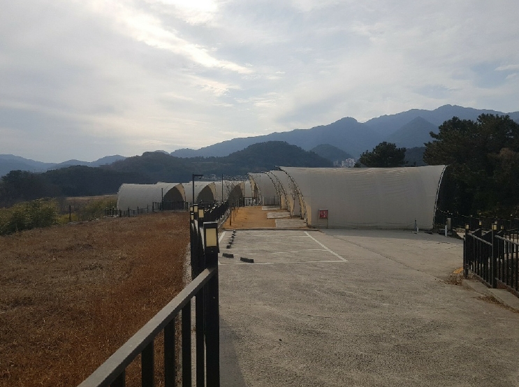 경상남도 남해군 남해읍 선소리 36 외 6필지 근린생활시설 경매 사진 2
