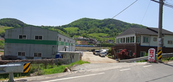 경상남도 김해시 진영읍 내룡리 383-1 외 1필지 창고시설 경매 사진 1