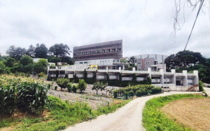 강원특별자치도 강릉시 포남동 245-3 외 3필지 교육연구시설 경매 사진 1