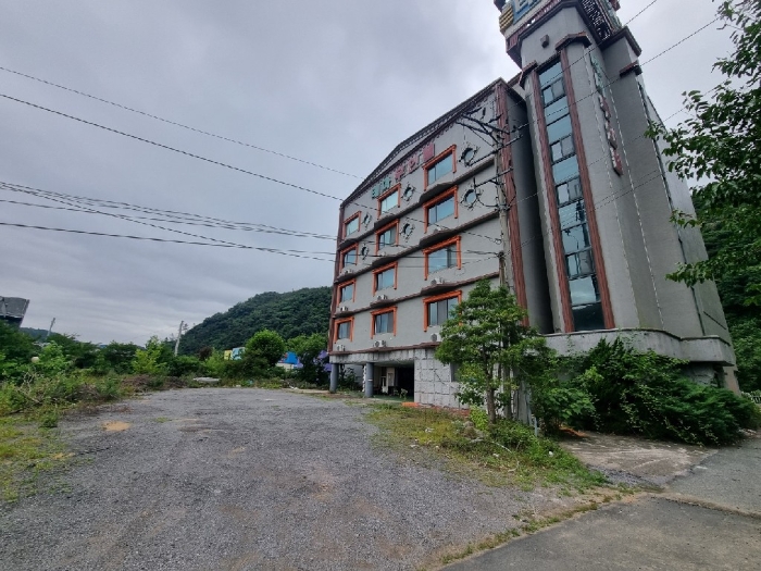 전라남도 화순군 도곡면 원화리 304-2 외 2필지 숙박시설 경매 사진 13