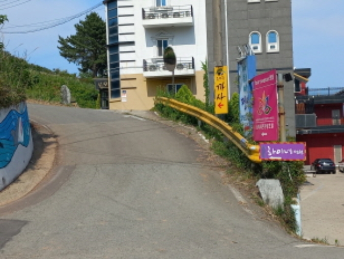 경상남도 남해군 삼동면 물건리 16-25 외 1필지 숙박시설 경매 사진 1
