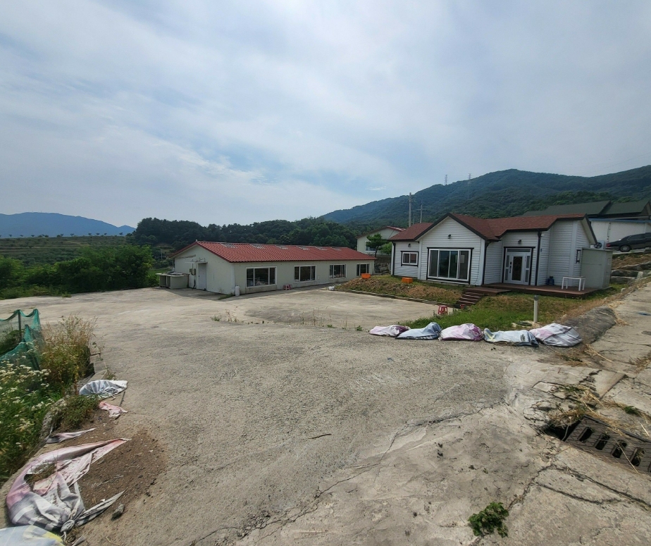 충청북도 충주시 주덕읍 덕련리 389-33 외 1필지 단독주택 경매 사진 1