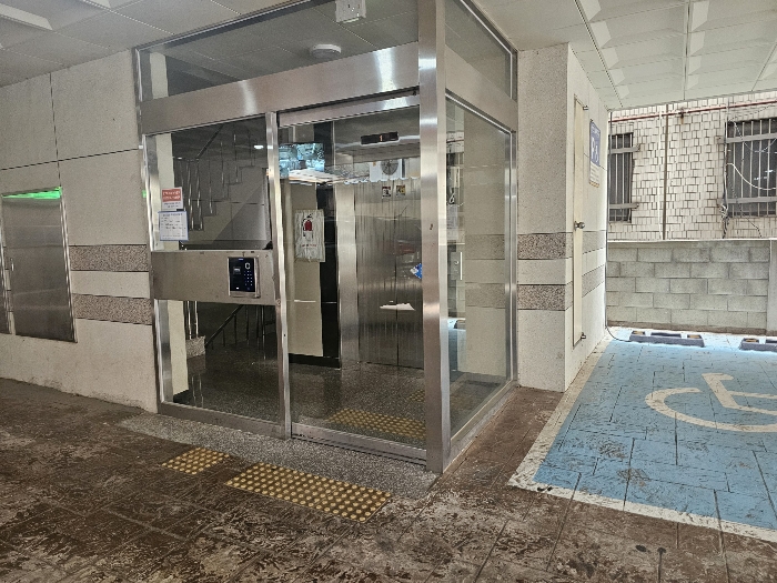 경기 안양시 만안구 안양동 627-64, 6층605호 (안양동,세르누비앙3차) 외 1필지 도시형생활주택 경매 사진 8