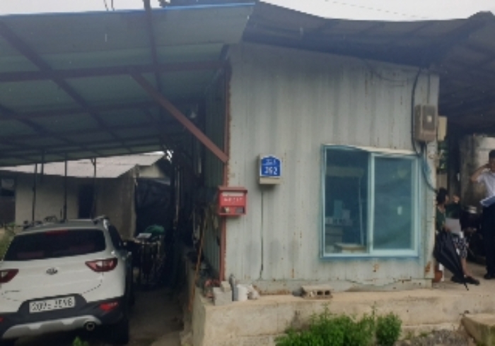 충청북도 충주시 앙성면 영죽리 130-1 외 1필지 창고시설 경매 사진 3