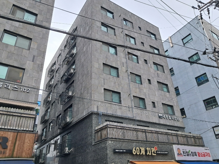 서울 금천구 시흥동 890-2, 제101동 제2층 제201호 (시흥동, 세종팰리스) 외 1필지 다세대주택 경매 사진 4