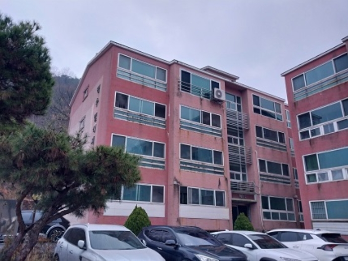 충남 공주시 웅진동 95-2, 3층 301호 외 2필지 다세대주택 경매 사진 1