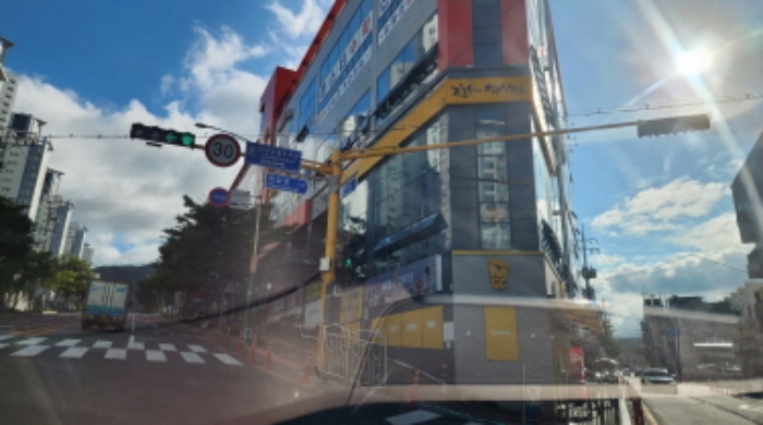 울산 울주군 범서읍 천상리 300, 1층107호 (센트로시티) 외 2필지 근린상가 경매 사진 1