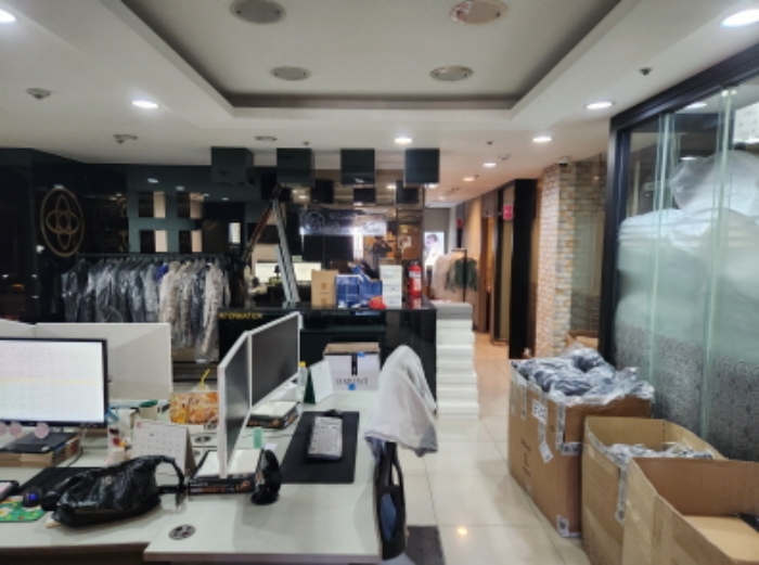 대구광역시 중구 덕산동 124-40 동성로타워 7층701호 외 1개호 외 4필지 근린상가 경매 사진 1