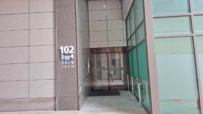 부산 금정구 구서동 1078, 102동 27층2704호 (구서동,구서역두산위브포세이돈) 아파트 경매 사진 2