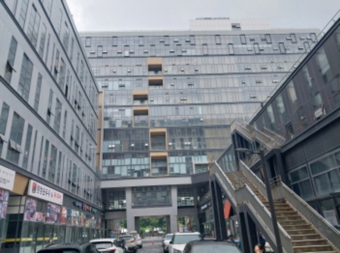 경기 용인시 기흥구 농서동 455, 1층엘135호 (농서동,프리미엄원희캐슬기흥서천) 외 2필지 근린상가 경매 사진 3