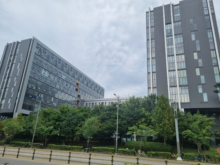 경기 용인시 기흥구 농서동 455, 1층엘127호 (농서동,프리미엄원희캐슬기흥서천) 외 1개호 외 2필지 근린상가 경매 사진 11