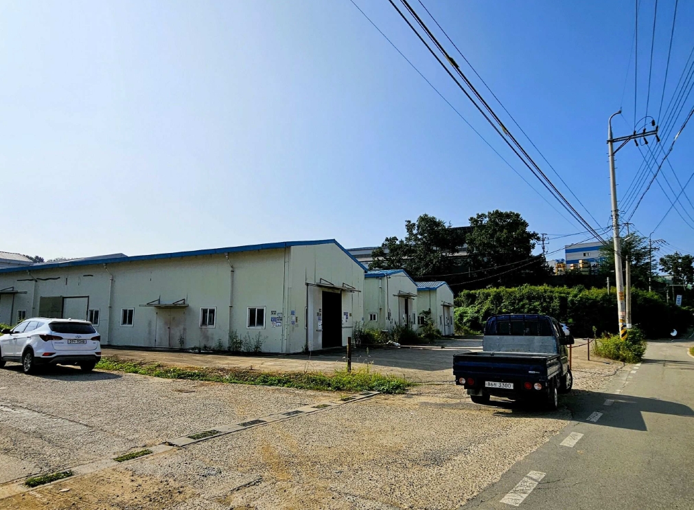 경기도 평택시 청북읍 고렴리 519 외 7필지 창고시설 경매 사진 1